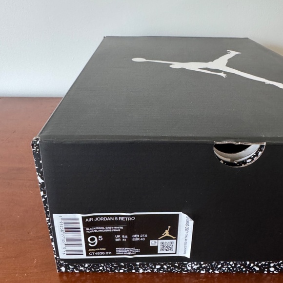 Air Jordan 5 Retro 'Oreo' Moonlight 2021- Size 9.5 - Picture 10 of 10